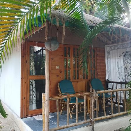 Ruban Yoga Hotel ปาโลเลม ภายนอก รูปภาพ